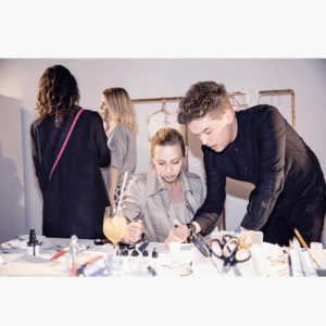 Illustrator Daniel Verović gibt Kreativ-Workshop für SOCCX